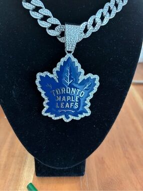 NHL Toronto Maple Leafs Blue and Silver Crystal Pendant Necklace